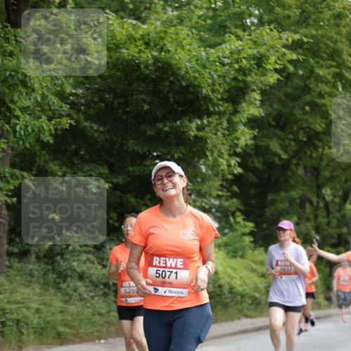 15.06.2025 - REWE Women's Run Jannik Wohlers http://msf.ph/oto/7972164 15.06.2025 10:06:48 Laufen 5071, 5637 meine-sportfotos.de
