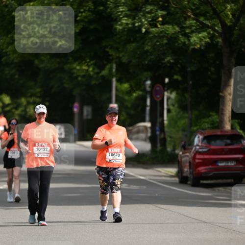 15.06.2025 - REWE Women's Run Dr. Thomas Lammeyer http://msf.ph/oto/7972217 15.06.2025 10:01:28 Laufen 10815, 10122, 10670 meine-sportfotos.de
