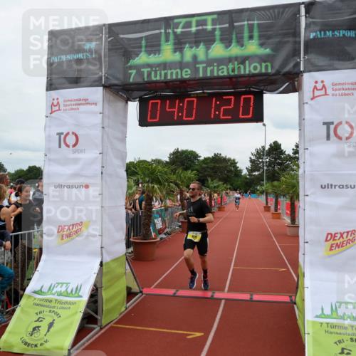 15.06.2025 - 7 Türme Triathlon Michael Strokosch http://msf.ph/oto/7972297 15.06.2025 14:01:20 Ziel 859 meine-sportfotos.de