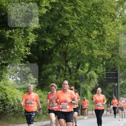 15.06.2025 - REWE Women's Run Jannik Wohlers http://msf.ph/oto/7972320 15.06.2025 10:06:56 Laufen 5542, 5051, 5534, 5434 meine-sportfotos.de