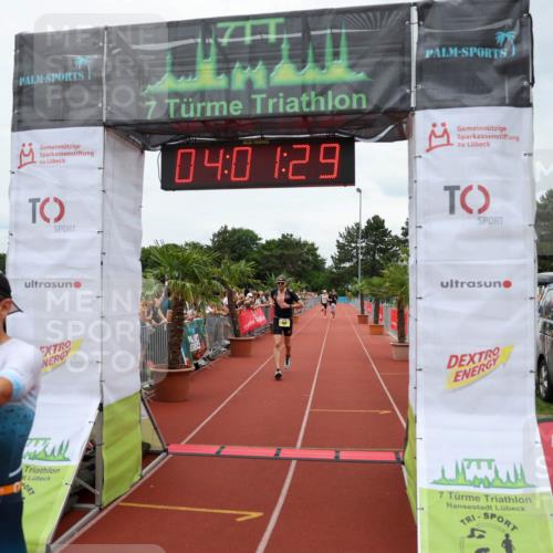 15.06.2025 - 7 Türme Triathlon Michael Strokosch http://msf.ph/oto/7972334 15.06.2025 14:01:29 Ziel 395, 840 meine-sportfotos.de