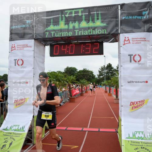 15.06.2025 - 7 Türme Triathlon Michael Strokosch http://msf.ph/oto/7972373 15.06.2025 14:01:32 Ziel 395, 740, 840, 1152 meine-sportfotos.de