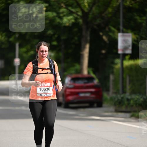 15.06.2025 - REWE Women's Run Dr. Thomas Lammeyer http://msf.ph/oto/7972461 15.06.2025 10:01:58 Laufen 10636 meine-sportfotos.de
