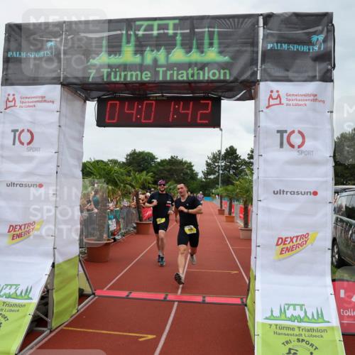 15.06.2025 - 7 Türme Triathlon Michael Strokosch http://msf.ph/oto/7972483 15.06.2025 14:01:42 Ziel 740, 915, 998, 1152, 1159 meine-sportfotos.de