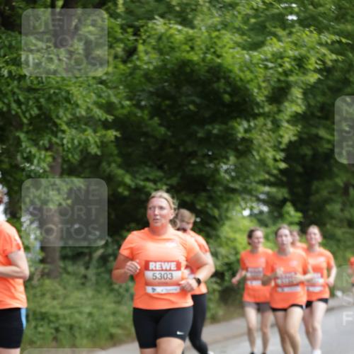 15.06.2025 - REWE Women's Run Jannik Wohlers http://msf.ph/oto/7972488 15.06.2025 10:07:11 Laufen 5303 meine-sportfotos.de