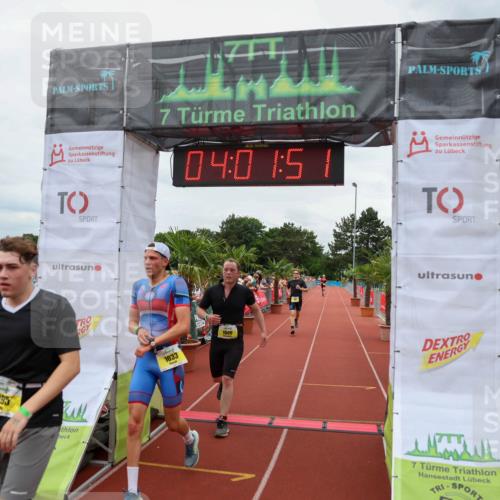 15.06.2025 - 7 Türme Triathlon Michael Strokosch http://msf.ph/oto/7972550 15.06.2025 14:01:50 Ziel 784, 915, 998, 1006, 1033, 1095 meine-sportfotos.de