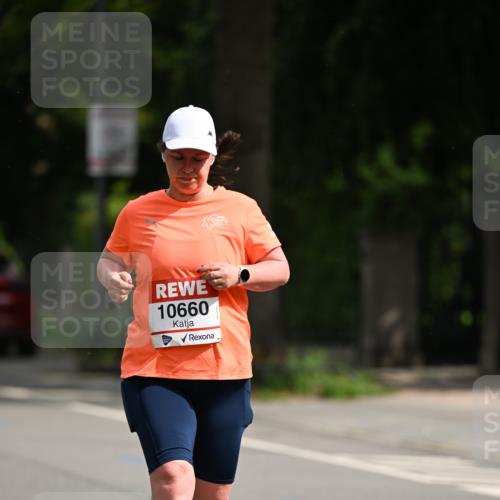 15.06.2025 - REWE Women's Run Dr. Thomas Lammeyer http://msf.ph/oto/7972631 15.06.2025 10:02:24 Laufen 10660 meine-sportfotos.de