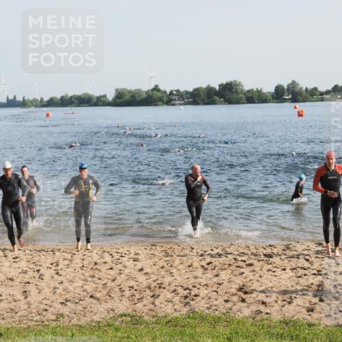 21.06.2025 - 27. Vierlanden-Triathlon MichiJ http://msf.ph/oto/7972646 15.06.2026 08:34:54 Schwimmen 43, 80, 124, 149, 159, 186 meine-sportfotos.de