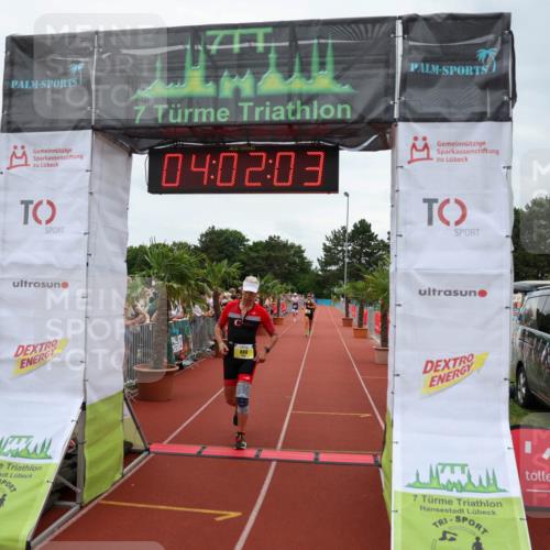 15.06.2025 - 7 Türme Triathlon Michael Strokosch http://msf.ph/oto/7972669 15.06.2025 14:02:03 Ziel 880, 1123, 1149 meine-sportfotos.de