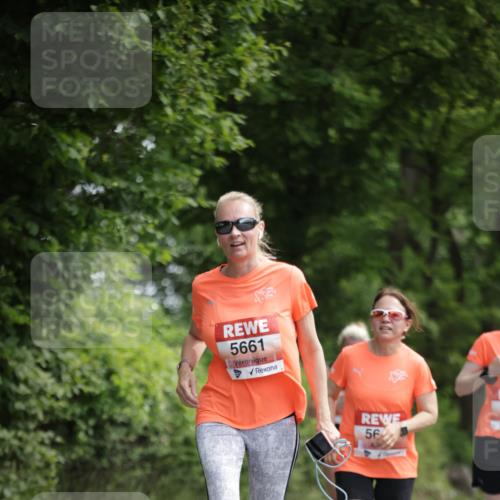 15.06.2025 - REWE Women's Run Jannik Wohlers http://msf.ph/oto/7972675 15.06.2025 10:07:21 Laufen 5661, 56 meine-sportfotos.de