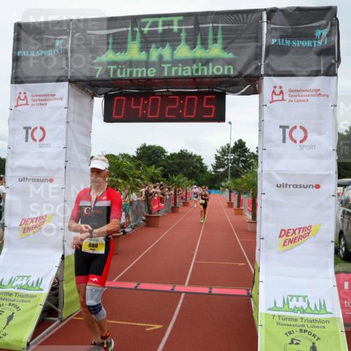 15.06.2025 - 7 Türme Triathlon Michael Strokosch http://msf.ph/oto/7972690 15.06.2025 14:02:04 Ziel 880, 1123, 1149 meine-sportfotos.de