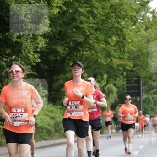 15.06.2025 - REWE Women's Run Jannik Wohlers http://msf.ph/oto/7972718 15.06.2025 10:07:24 Laufen 5647, 5389, 5538 meine-sportfotos.de
