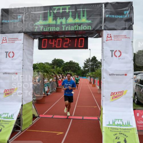 15.06.2025 - 7 Türme Triathlon Michael Strokosch http://msf.ph/oto/7972736 15.06.2025 14:02:10 Ziel 629, 880, 963, 1123, 1142 meine-sportfotos.de