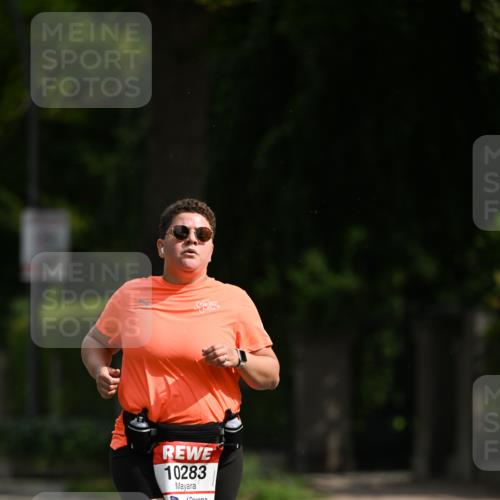 15.06.2025 - REWE Women's Run Dr. Thomas Lammeyer http://msf.ph/oto/7972737 15.06.2025 10:02:31 Laufen 10283 meine-sportfotos.de