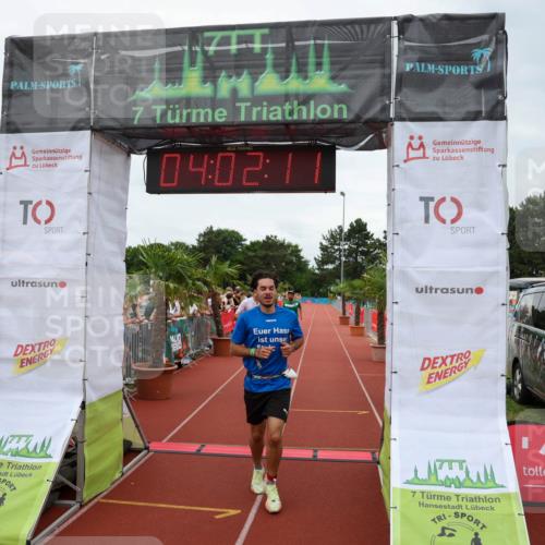 15.06.2025 - 7 Türme Triathlon Michael Strokosch http://msf.ph/oto/7972743 15.06.2025 14:02:10 Ziel 629, 880, 963, 1123, 1142 meine-sportfotos.de