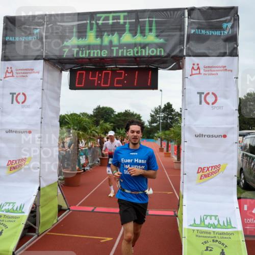 15.06.2025 - 7 Türme Triathlon Michael Strokosch http://msf.ph/oto/7972748 15.06.2025 14:02:11 Ziel 629, 880, 963, 1123, 1142 meine-sportfotos.de