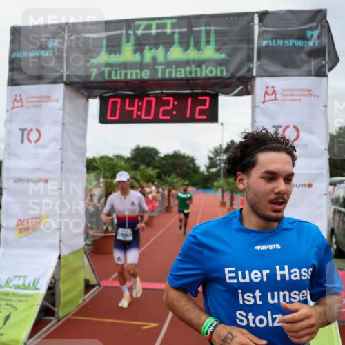 15.06.2025 - 7 Türme Triathlon Michael Strokosch http://msf.ph/oto/7972757 15.06.2025 14:02:11 Ziel 629, 880, 963, 1123, 1142 meine-sportfotos.de