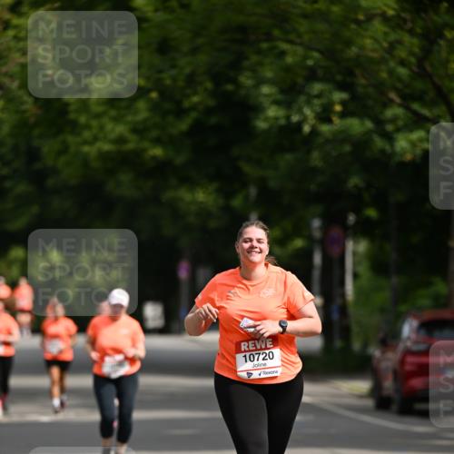 15.06.2025 - REWE Women's Run Dr. Thomas Lammeyer http://msf.ph/oto/7972766 15.06.2025 10:02:34 Laufen 10720 meine-sportfotos.de