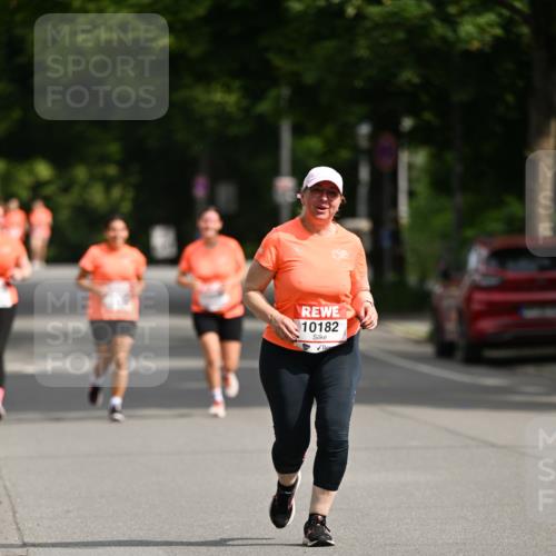 15.06.2025 - REWE Women's Run Dr. Thomas Lammeyer http://msf.ph/oto/7972796 15.06.2025 10:02:41 Laufen 10182 meine-sportfotos.de
