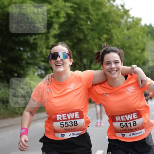 15.06.2025 - REWE Women's Run Jannik Wohlers http://msf.ph/oto/7972817 15.06.2025 10:07:28 Laufen 5538, 5418 meine-sportfotos.de