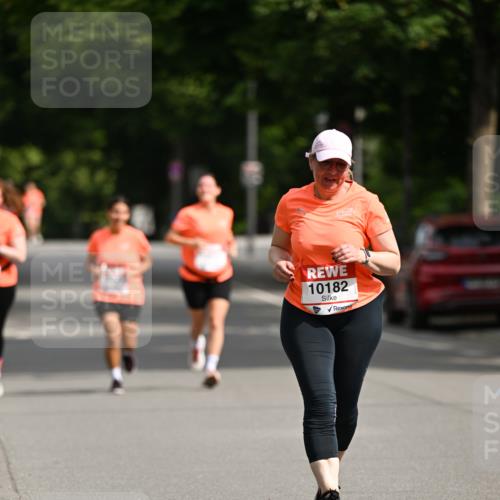 15.06.2025 - REWE Women's Run Dr. Thomas Lammeyer http://msf.ph/oto/7972827 15.06.2025 10:02:42 Laufen 10182 meine-sportfotos.de