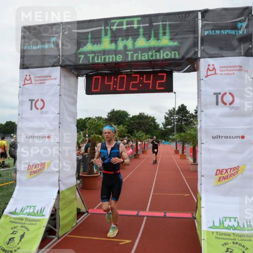 15.06.2025 - 7 Türme Triathlon Michael Strokosch http://msf.ph/oto/7972842 15.06.2025 14:02:42 Ziel 371, 504, 793, 1023 meine-sportfotos.de