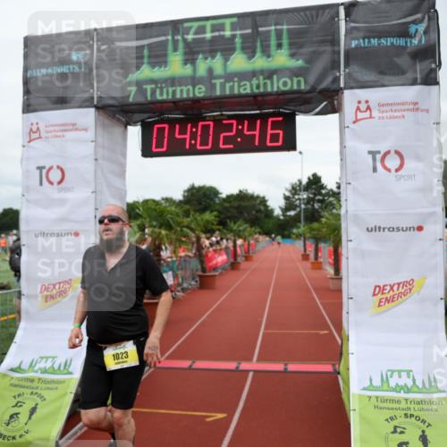 15.06.2025 - 7 Türme Triathlon Michael Strokosch http://msf.ph/oto/7972884 15.06.2025 14:02:46 Ziel 371, 504, 793, 1023 meine-sportfotos.de