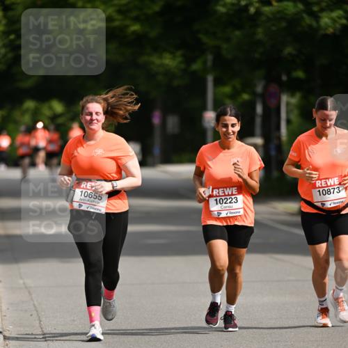 15.06.2025 - REWE Women's Run Dr. Thomas Lammeyer http://msf.ph/oto/7972922 15.06.2025 10:02:47 Laufen 10655, 10223, 10873 meine-sportfotos.de