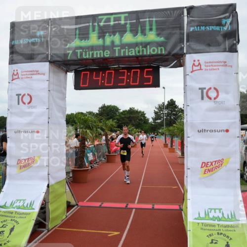15.06.2025 - 7 Türme Triathlon Michael Strokosch http://msf.ph/oto/7972928 15.06.2025 14:03:05 Ziel 366, 727, 786, 1003 meine-sportfotos.de