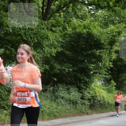 15.06.2025 - REWE Women's Run Jannik Wohlers http://msf.ph/oto/7972955 15.06.2025 10:07:37 Laufen 5015 meine-sportfotos.de