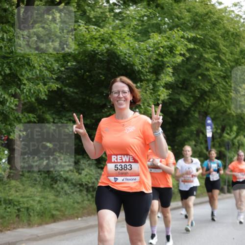 15.06.2025 - REWE Women's Run Jannik Wohlers http://msf.ph/oto/7972959 15.06.2025 10:07:39 Laufen 5383 meine-sportfotos.de