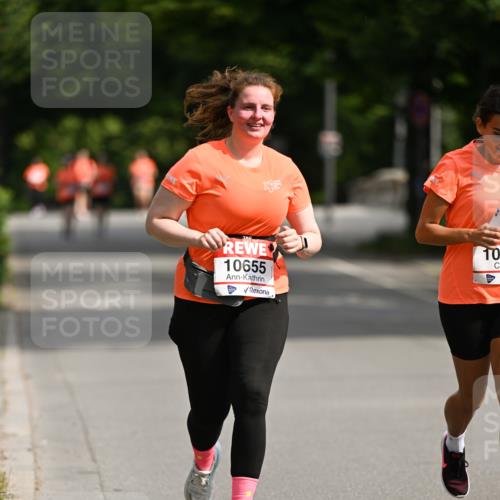 15.06.2025 - REWE Women's Run Dr. Thomas Lammeyer http://msf.ph/oto/7972979 15.06.2025 10:02:49 Laufen 10655 meine-sportfotos.de