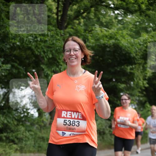 15.06.2025 - REWE Women's Run Jannik Wohlers http://msf.ph/oto/7973005 15.06.2025 10:07:39 Laufen 5383 meine-sportfotos.de