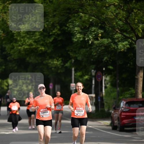 15.06.2025 - REWE Women's Run Dr. Thomas Lammeyer http://msf.ph/oto/7973008 15.06.2025 10:03:20 Laufen 10689, 10420 meine-sportfotos.de
