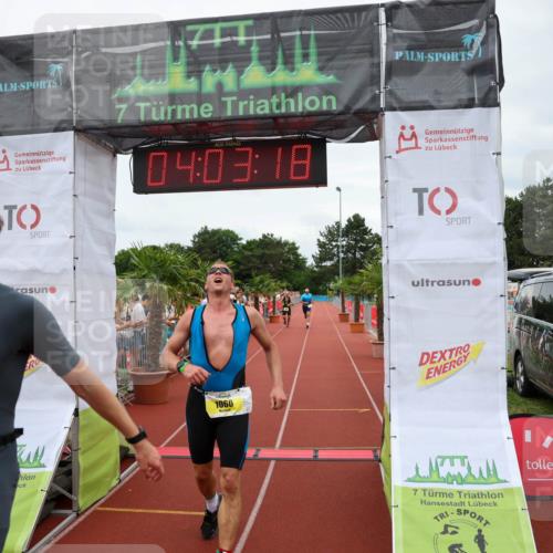 15.06.2025 - 7 Türme Triathlon Michael Strokosch http://msf.ph/oto/7973073 15.06.2025 14:03:18 Ziel 571, 709, 773, 1060, 1088 meine-sportfotos.de