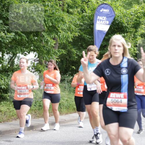 15.06.2025 - REWE Women's Run Jannik Wohlers http://msf.ph/oto/7973086 15.06.2025 10:07:43 Laufen 5617, 5478, 519, 4, 108, 06, 30, 5222, 5064 meine-sportfotos.de