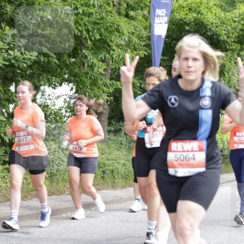 15.06.2025 - REWE Women's Run Jannik Wohlers http://msf.ph/oto/7973101 15.06.2025 10:07:43 Laufen 5617, 5478, 0875, 5064, 5222 meine-sportfotos.de