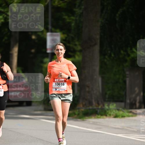 15.06.2025 - REWE Women's Run Dr. Thomas Lammeyer http://msf.ph/oto/7973108 15.06.2025 10:03:36 Laufen 10616, 04 meine-sportfotos.de