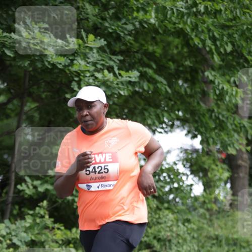 15.06.2025 - REWE Women's Run Jannik Wohlers http://msf.ph/oto/7973198 15.06.2025 10:07:53 Laufen 5425 meine-sportfotos.de