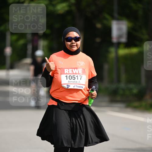 15.06.2025 - REWE Women's Run Dr. Thomas Lammeyer http://msf.ph/oto/7973226 15.06.2025 10:03:41 Laufen 10517 meine-sportfotos.de