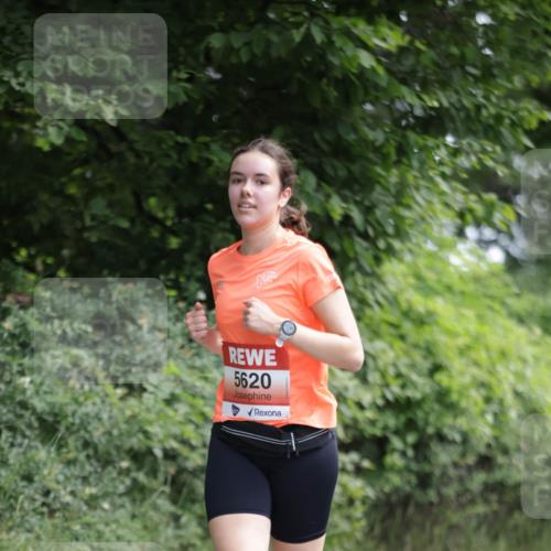 15.06.2025 - REWE Women's Run Jannik Wohlers http://msf.ph/oto/7973232 15.06.2025 10:07:57 Laufen 5620 meine-sportfotos.de