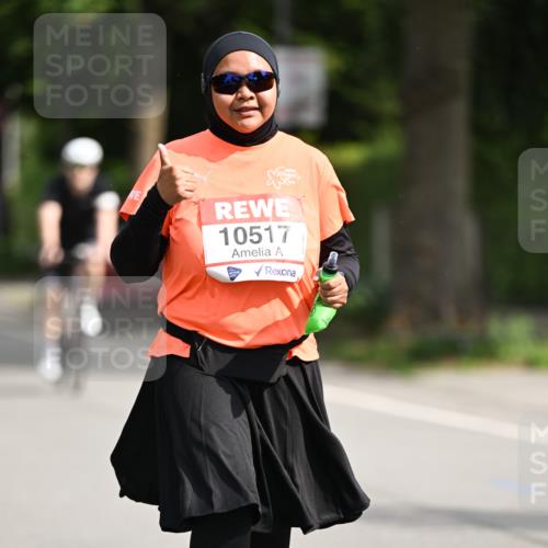 15.06.2025 - REWE Women's Run Dr. Thomas Lammeyer http://msf.ph/oto/7973257 15.06.2025 10:03:42 Laufen 10517 meine-sportfotos.de