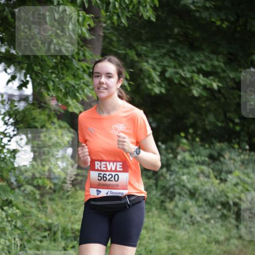 15.06.2025 - REWE Women's Run Jannik Wohlers http://msf.ph/oto/7973289 15.06.2025 10:07:58 Laufen 5620 meine-sportfotos.de