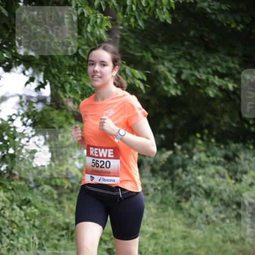 15.06.2025 - REWE Women's Run Jannik Wohlers http://msf.ph/oto/7973296 15.06.2025 10:07:58 Laufen 5620 meine-sportfotos.de