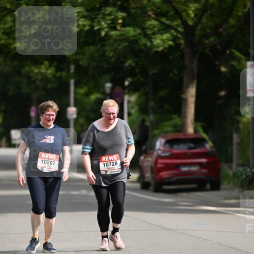 15.06.2025 - REWE Women's Run Dr. Thomas Lammeyer http://msf.ph/oto/7973298 15.06.2025 10:03:54 Laufen 10297, 10728 meine-sportfotos.de