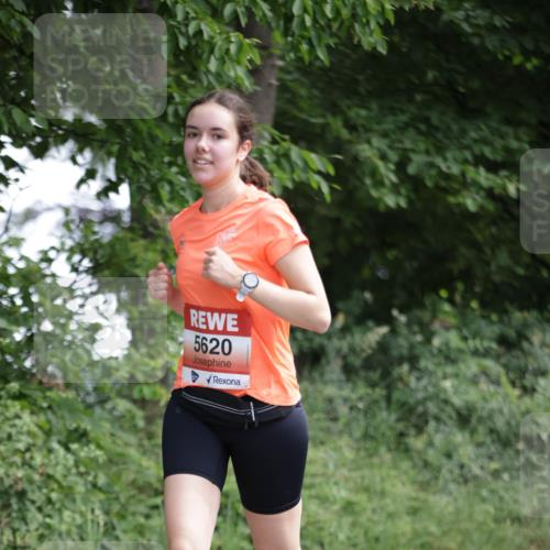 15.06.2025 - REWE Women's Run Jannik Wohlers http://msf.ph/oto/7973299 15.06.2025 10:07:58 Laufen 5620 meine-sportfotos.de