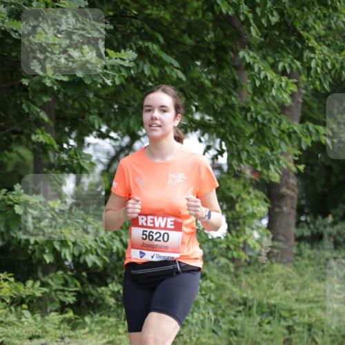 15.06.2025 - REWE Women's Run Jannik Wohlers http://msf.ph/oto/7973334 15.06.2025 10:07:59 Laufen 5620 meine-sportfotos.de