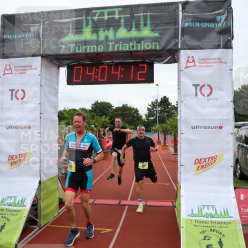15.06.2025 - 7 Türme Triathlon Michael Strokosch http://msf.ph/oto/7973335 15.06.2025 14:04:12 Ziel 192, 736, 857, 1028 meine-sportfotos.de