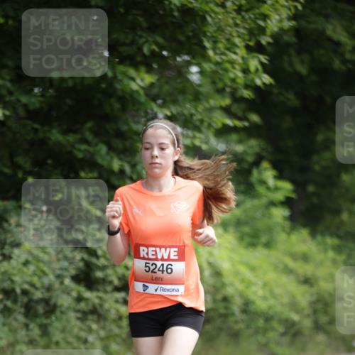15.06.2025 - REWE Women's Run Jannik Wohlers http://msf.ph/oto/7973402 15.06.2025 10:08:03 Laufen 5246 meine-sportfotos.de