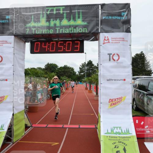 15.06.2025 - 7 Türme Triathlon Michael Strokosch http://msf.ph/oto/7973566 15.06.2025 14:05:03 Ziel 439, 465, 837, 1024 meine-sportfotos.de